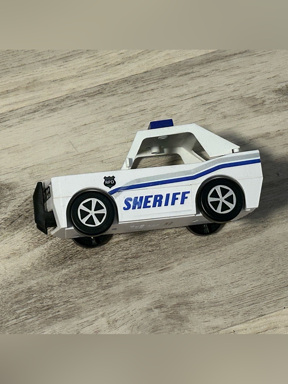 Roblox The Neighborhood of Robloxia Toy Patrol Car Sheriff Police Vehicle